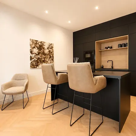 Alesia - Romantique De Prestige Apartment